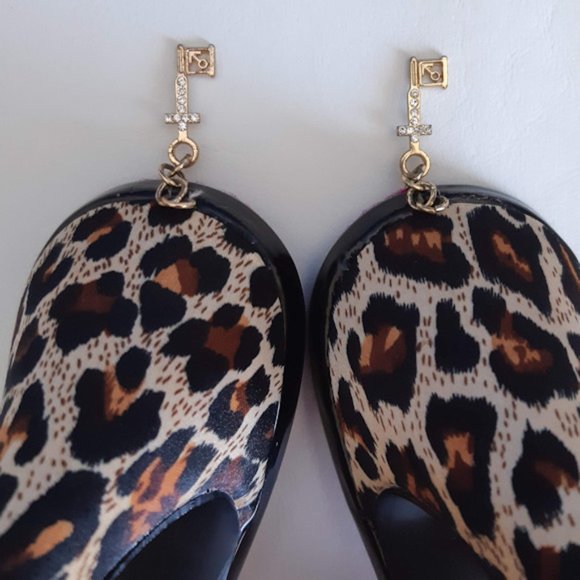 ELLIE Penthouse Ginger Satin Leopard Heels - Picture 8 of 10